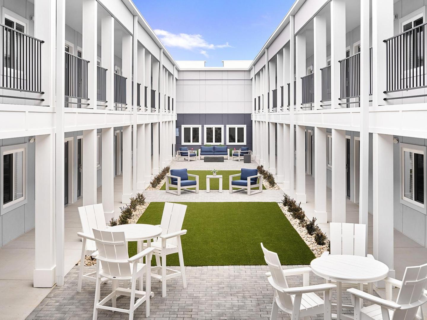 Stayapt Suites Ocala Exterior photo
